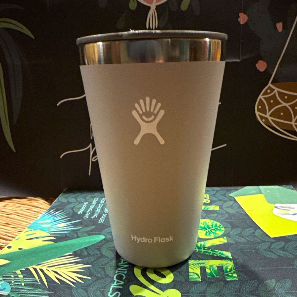 Hydroflask 16oz "True Pint" grey Color NEVER USED